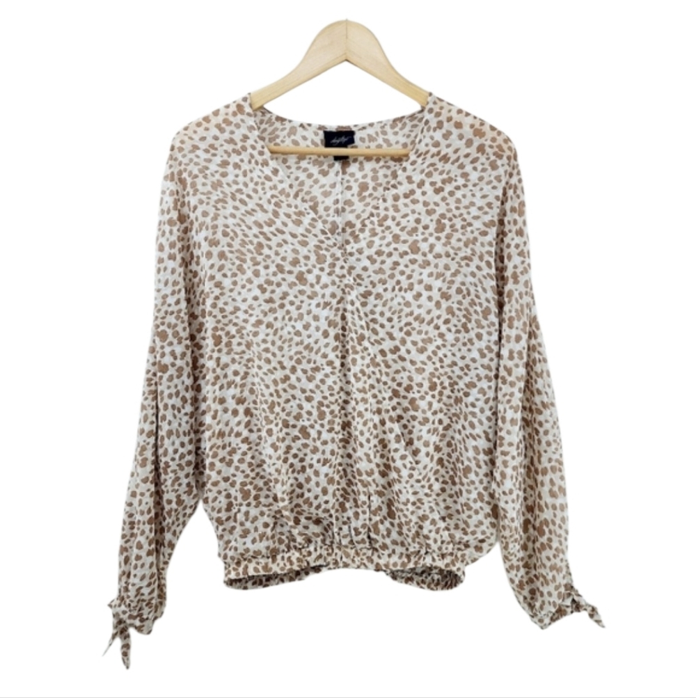 Buckle DayTrip Leopard Print Semi-sheer Wrap Blouse Women's Small Animal Print